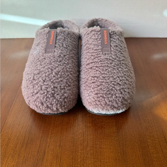 Bombas Sunday Slippers Size 8.5 /these are no be longer available - Picture 7 of 8